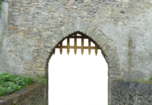 Czy można postawić bramę na drodze ze służebnością przejazdu?