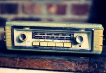 Ile kosztuje blat kompaktowy?